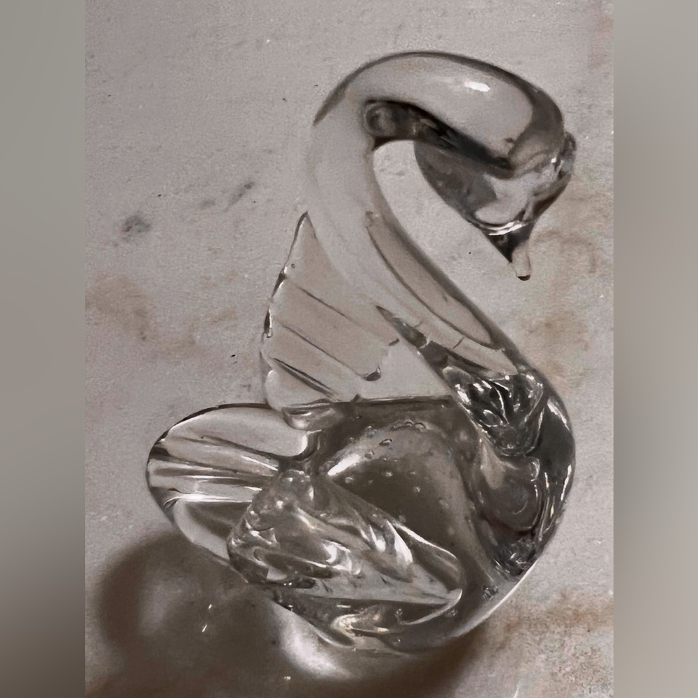 Vtg Blown Glass Swan 4" Clear Controlled Bubbles Figurine Paper Weight Decor